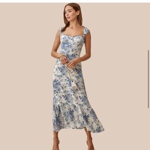 Reformation Nikita dress blue & white Pompadour floral pattern